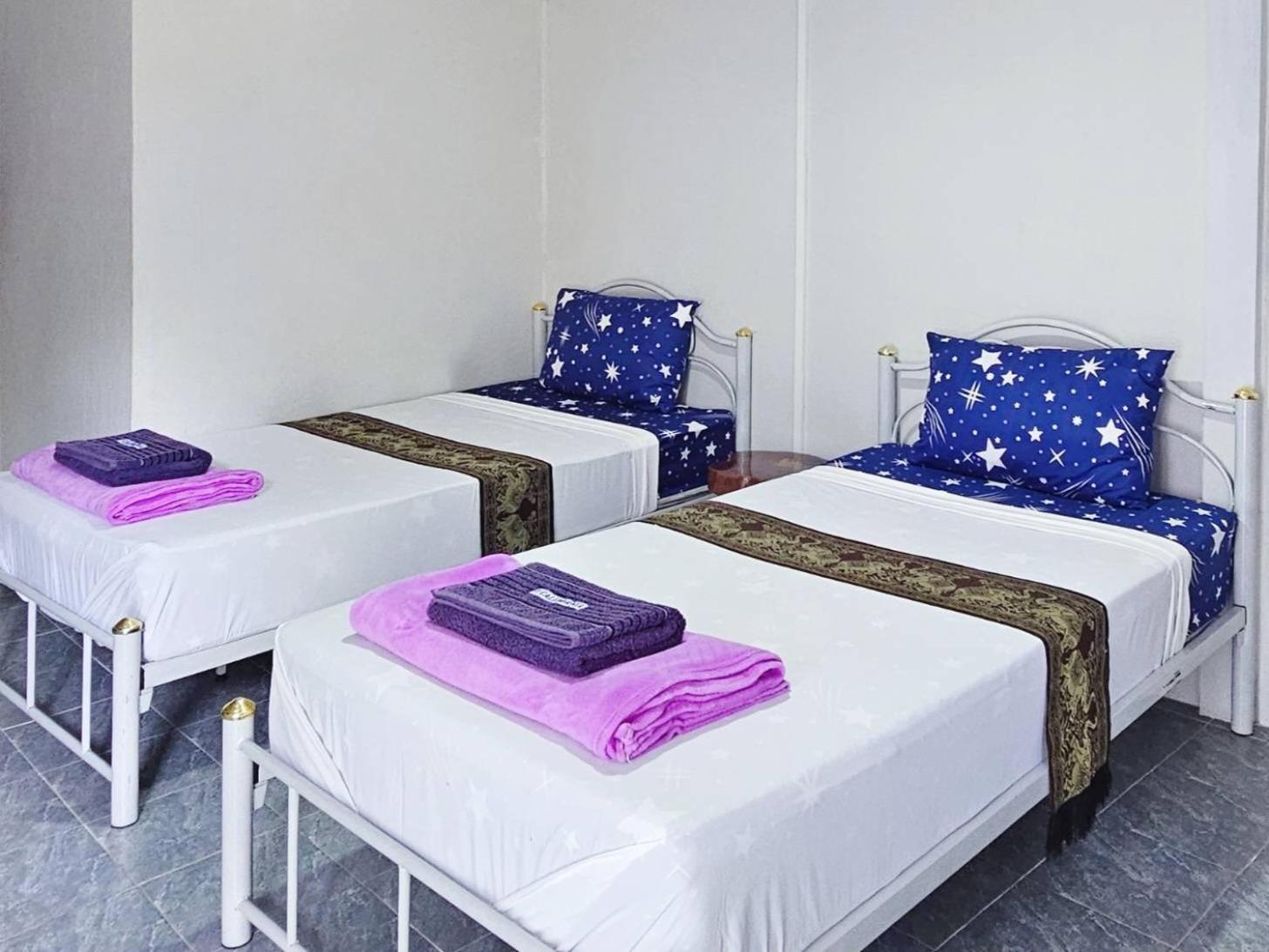 P.California Inter Hostel Nang Rong Eksteriør bilde