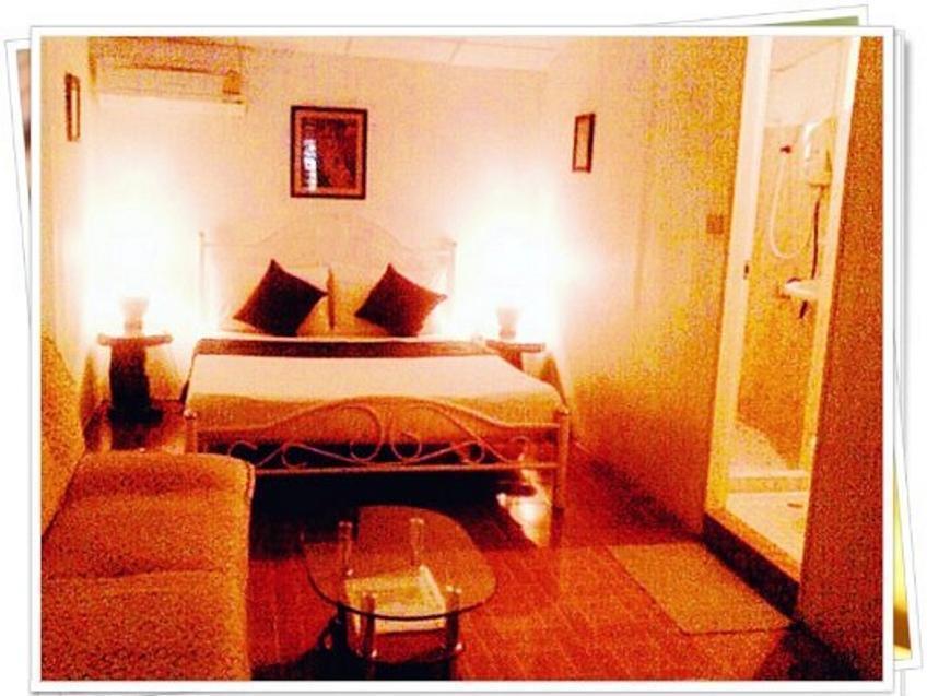 P.California Inter Hostel Nang Rong Eksteriør bilde